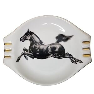 Black‎ Stallion Horse Gold Trim Vintage Ceramic Ashtray UCAGCO